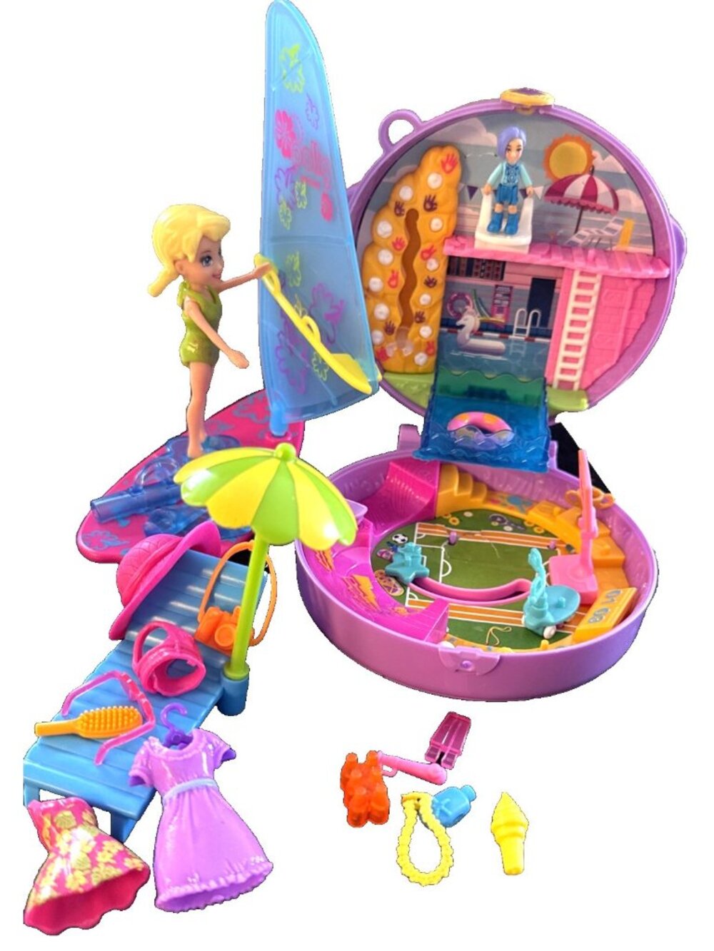 28 pc POLLY POCKET Pocket World Outdoor Sports Purple Soccer Ball & Windsurfing